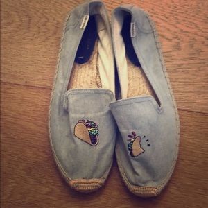 Taco Soludos size 9